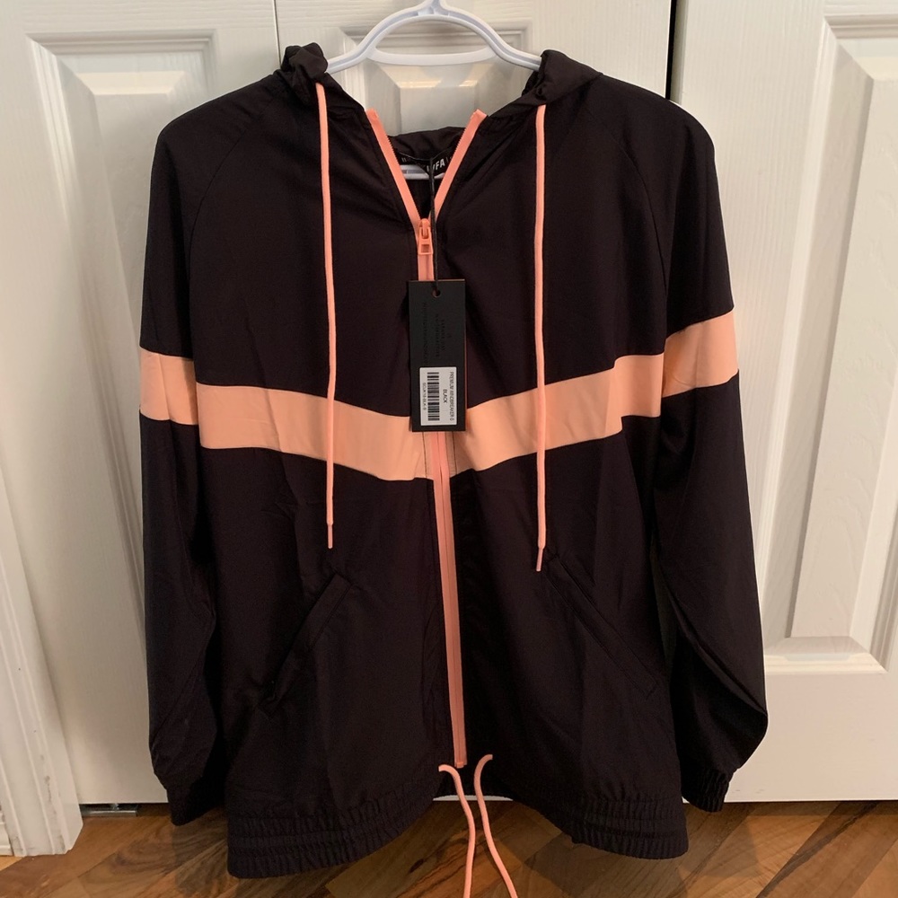 ✨Host Pick✨White Fox Sarah’s Day Premium Windbreaker Black - Picture 7 of 10